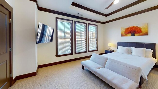 Building Photo - 750 Liberty Commons Dr NW