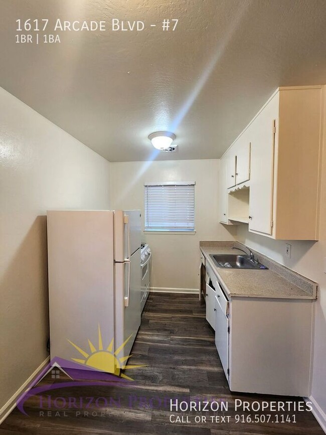 Building Photo - Cozy 1 Bed 1 Bath 700sqft Fourplex in Nort...