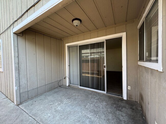 Building Photo - 9022 Stacey Ct