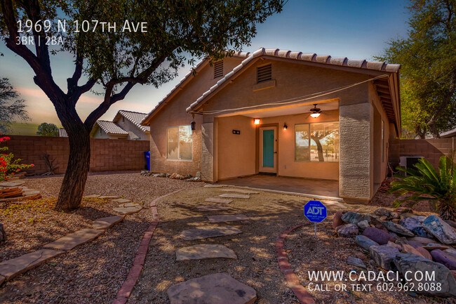 Building Photo - Crystal Gardens Single Family Home