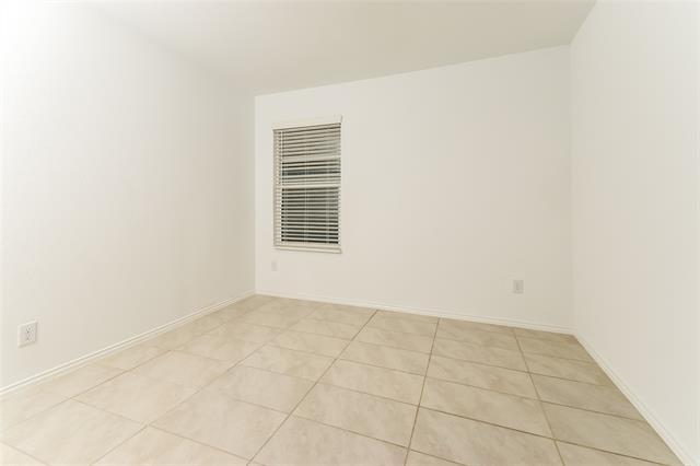 Building Photo - 5920 Timber Pt Dr