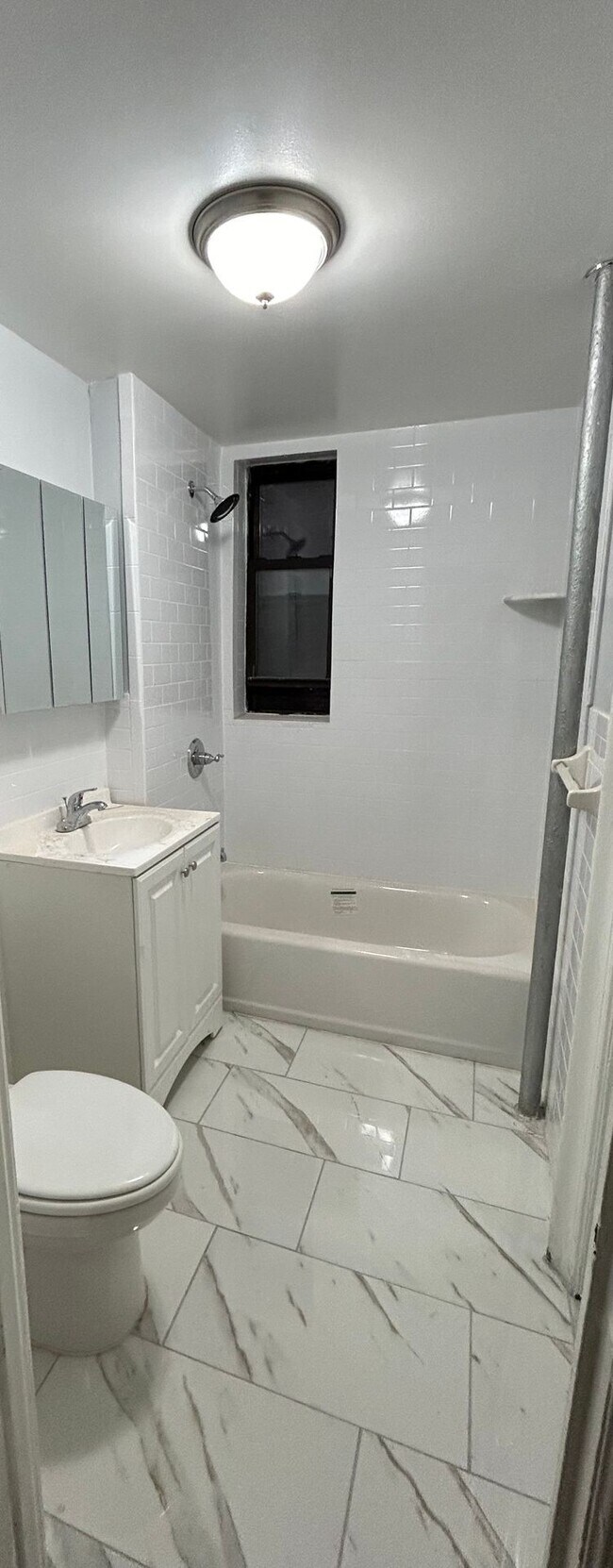 Building Photo - Renovated Apartments Near Journal Square P...