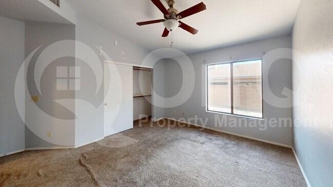 Building Photo - 3025 W Country Ranch Dr