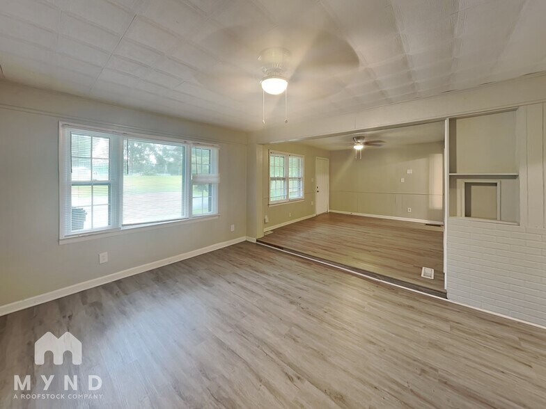 Building Photo - 1250 Mote Rd