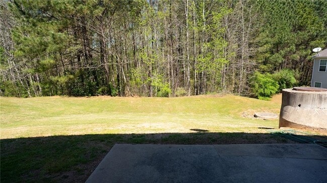 Building Photo - 605 Chase Ln