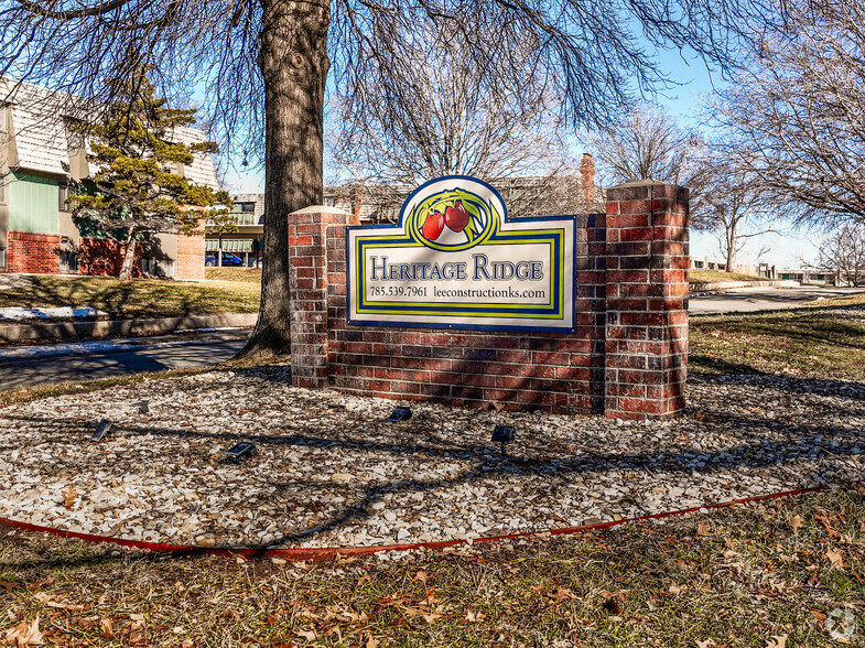 Heritage Ridge Community Sign - Heritage Ridge Apartments