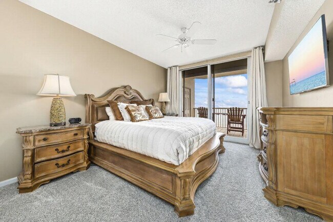 Building Photo - 527 Beach Club Trail