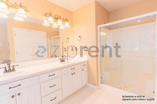 Building Photo - 16124 Baccarat Way