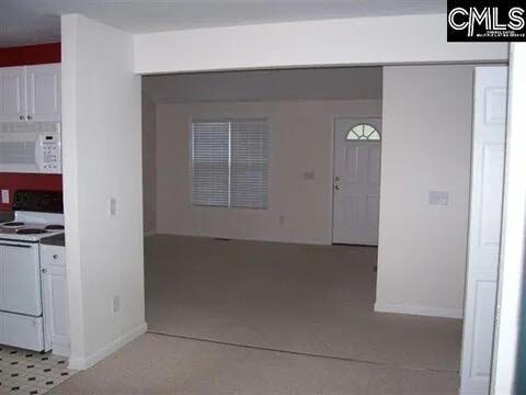 Building Photo - 5002 Holmes Ave