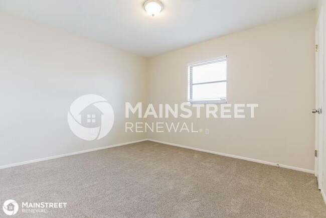 Building Photo - 1161 S Brink Ave