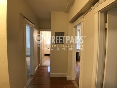 Building Photo - 2 bedroom in Boston MA 02135