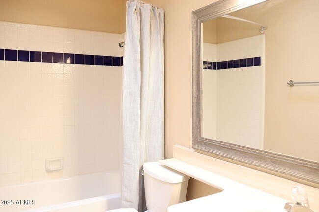 Building Photo - 1762 Corte Encantada