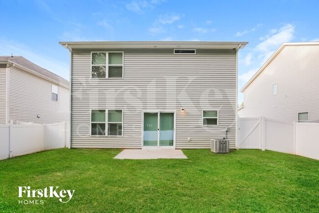 Building Photo - 9632 Hamel St