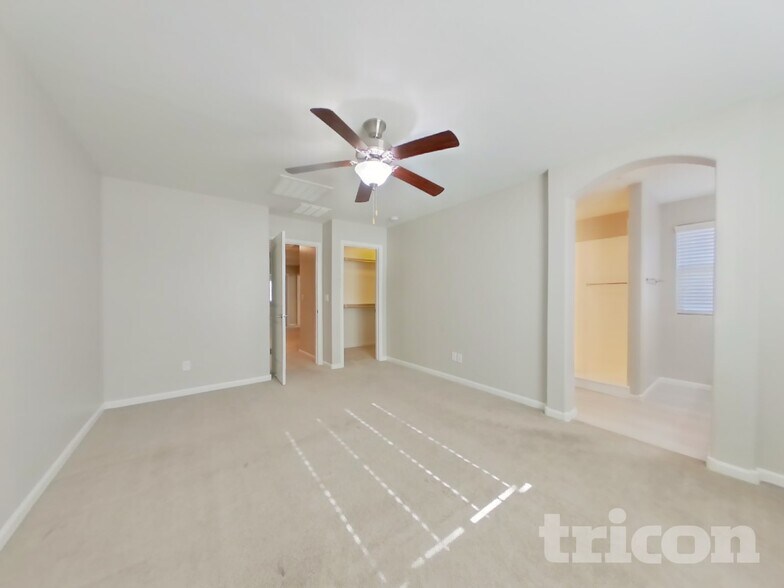 Building Photo - 12594 W Steed Ridge