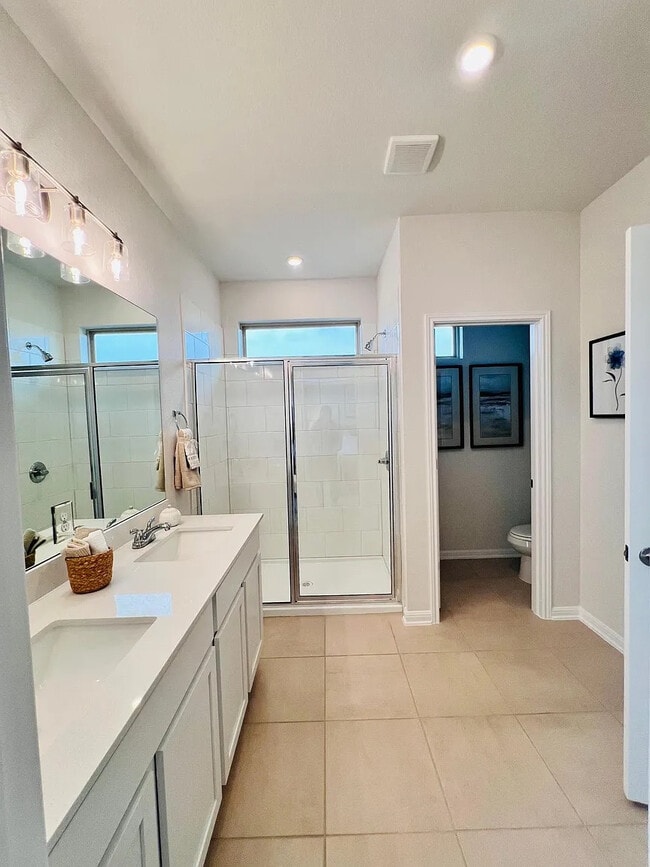 Building Photo - Room in Townhome on Cowbird Path
