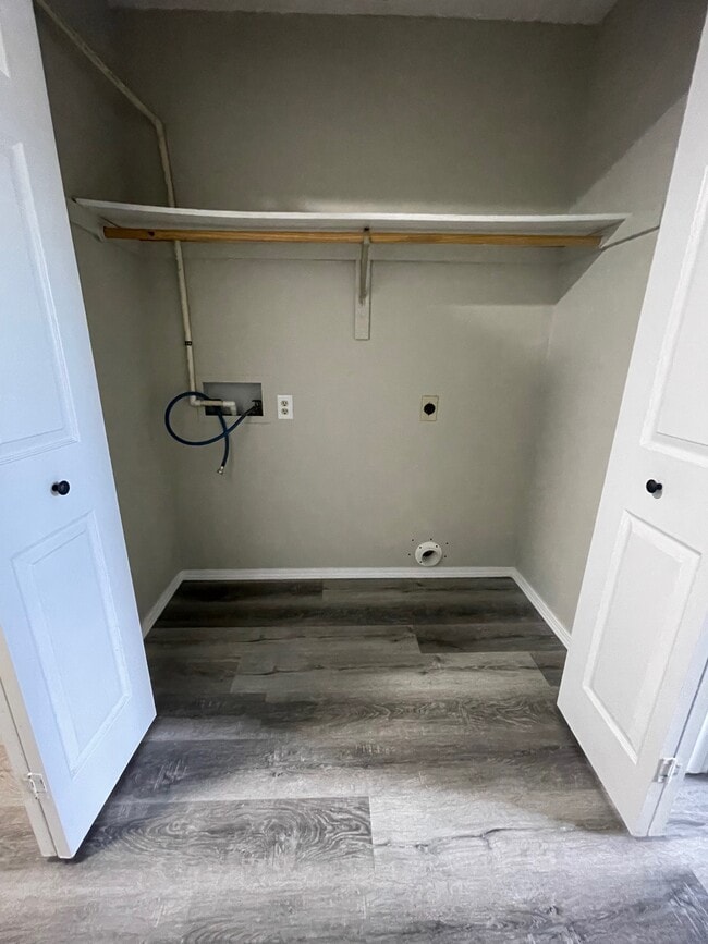 Building Photo - 179 Calvin Way Cir