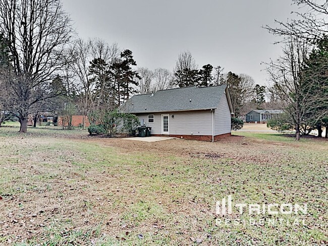 Building Photo - 3231 Winding Trail