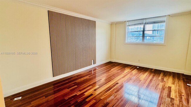 Building Photo - 19390 Collins Ave