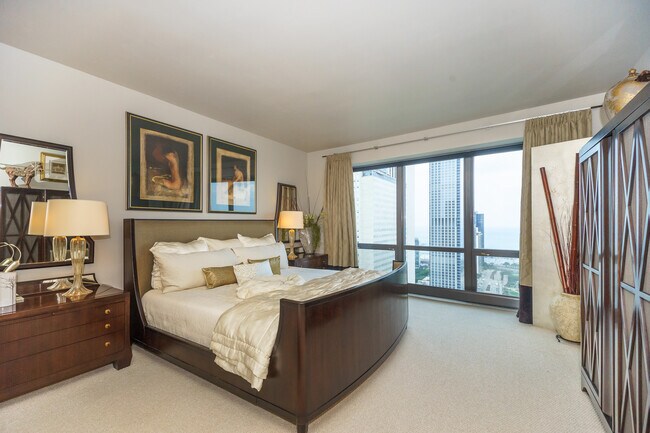 Building Photo - 130 N Garland Ct