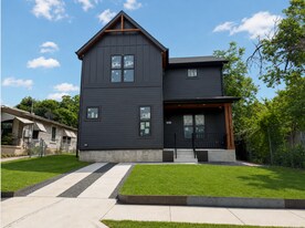 Building Photo - 1911 Hamilton Ave