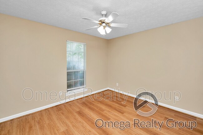 Building Photo - 6525 Foxleigh Ct