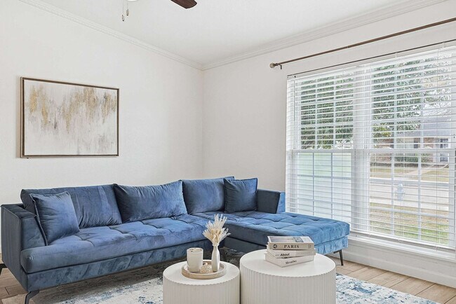 Building Photo - 5632 Terry St