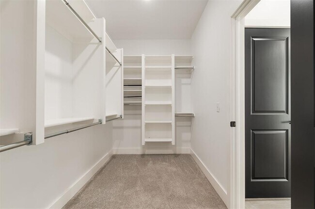 Building Photo - 3217 Pinnacle Peak Dr