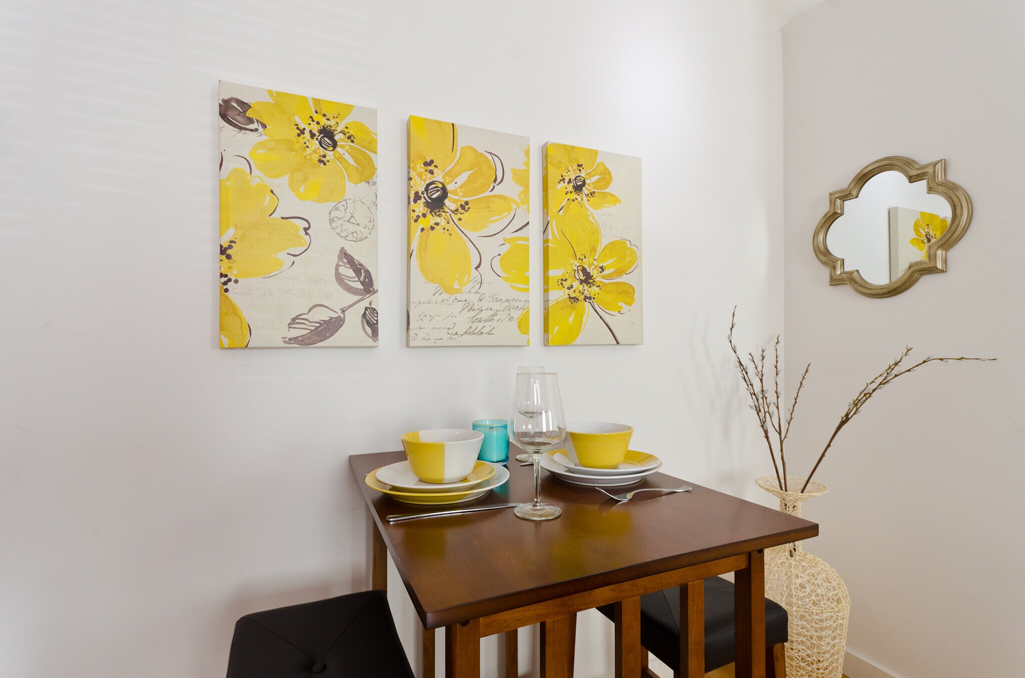 Building Photo - 202 Bicknell Ave