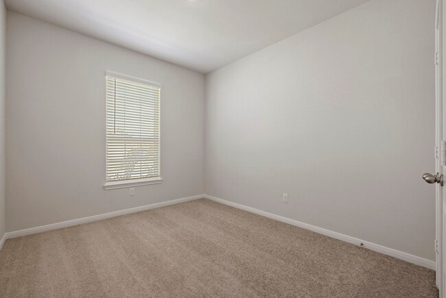 Building Photo - 10627 Millet Ct
