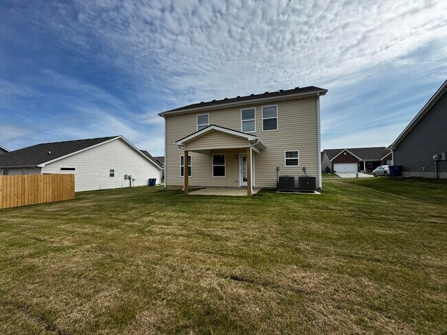 Building Photo - 134 Landry Ln