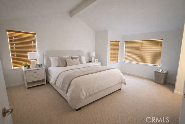 Building Photo - 28562 Las Arubas