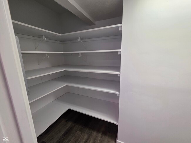 Building Photo - 3803 Biscayne Rd