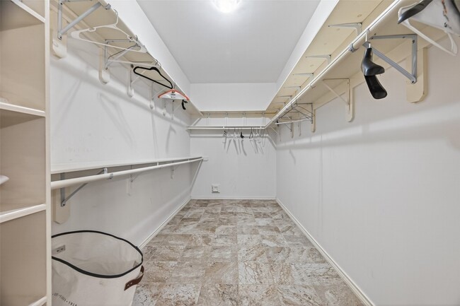 Building Photo - 5911 Indian Hills Ln