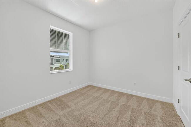 Building Photo - 3585 NW Solange Ct