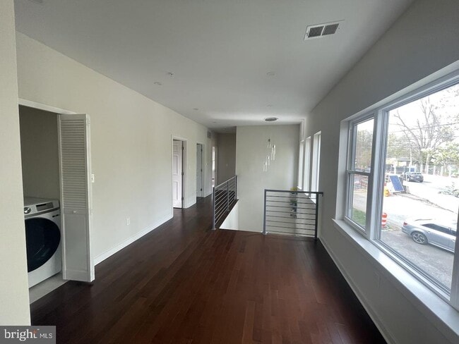 Building Photo - 8618 Jones Mill Rd