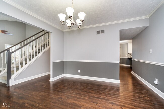 Building Photo - 13738 Roswell Dr