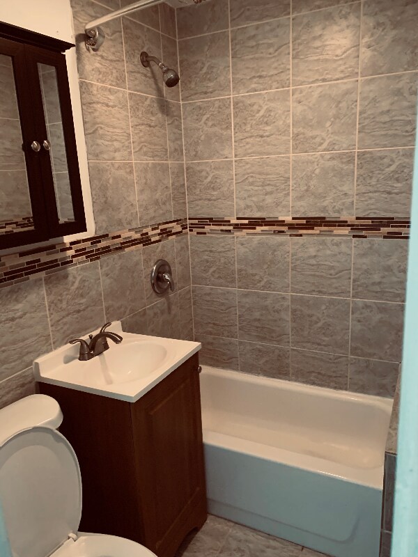 Building Photo - 29 Booraem Ave