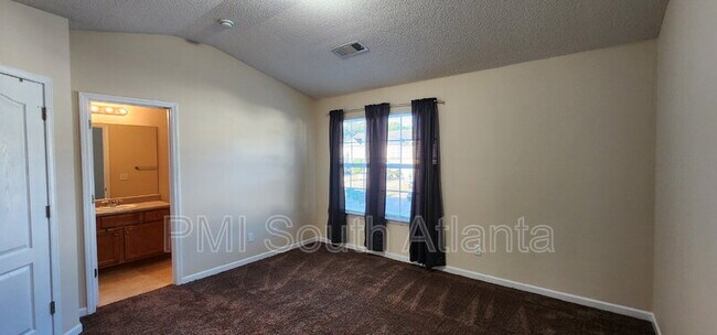 Building Photo - 6864 Mountain Cir