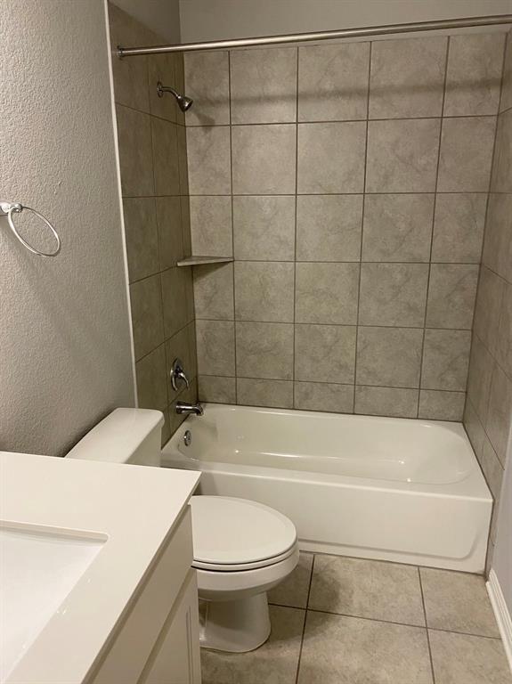 Building Photo - 241 Syrah Ct