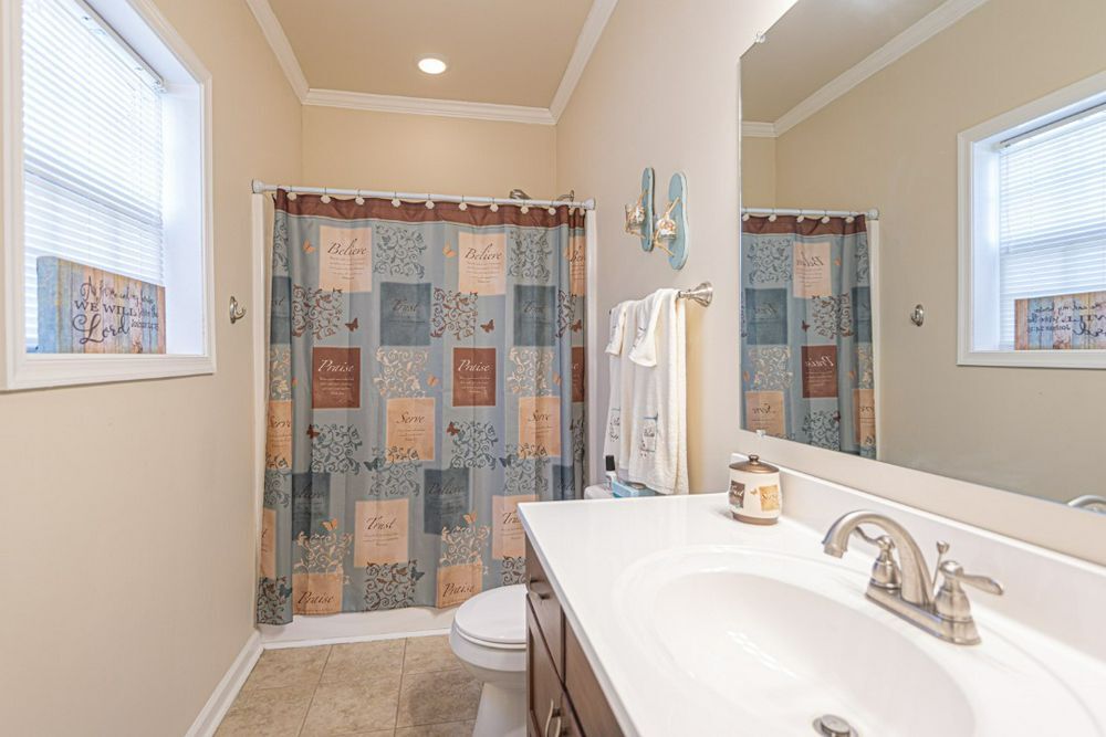 Building Photo - 29 Burr Hill Dr