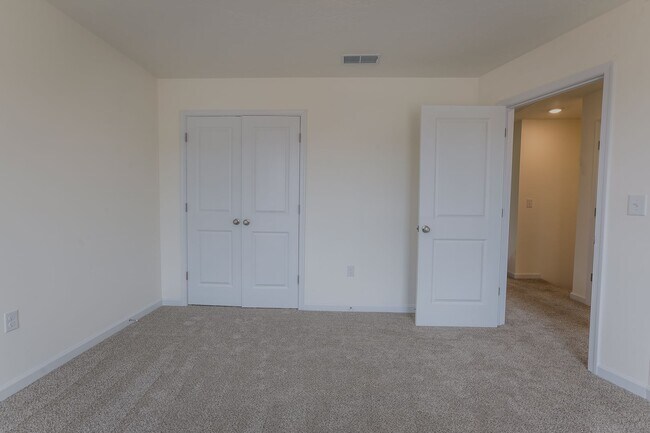 Building Photo - 3 Bedroom Duplexes