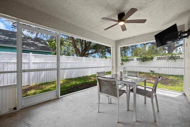 Building Photo - 105 Pennock Landing Cir