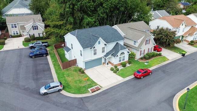 Building Photo - 601 Pawleys Arch