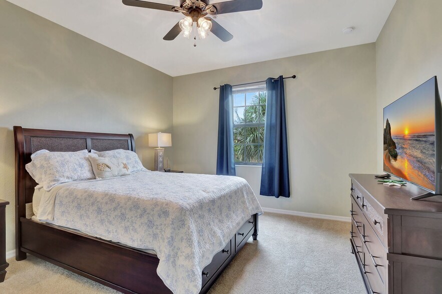 Building Photo - 8753 Melosia St