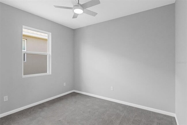 Building Photo - 819 Ballantyne Dr