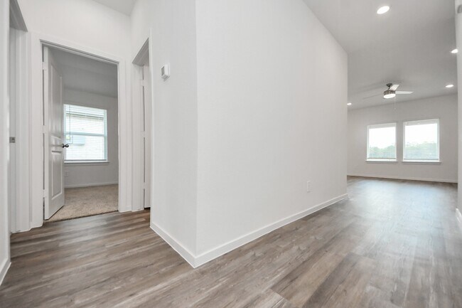 Building Photo - 18683 Bernoulli Dr