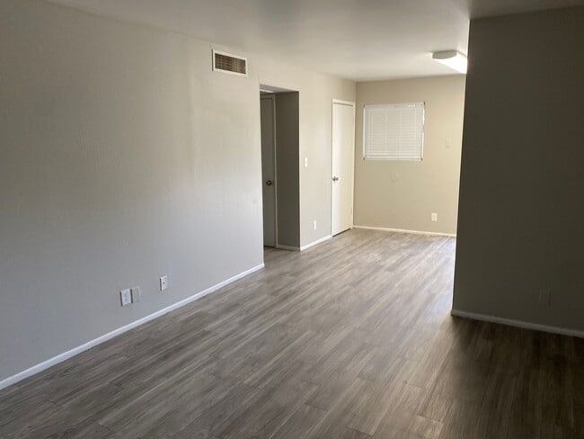 Floorplan - Devonshire Apartments