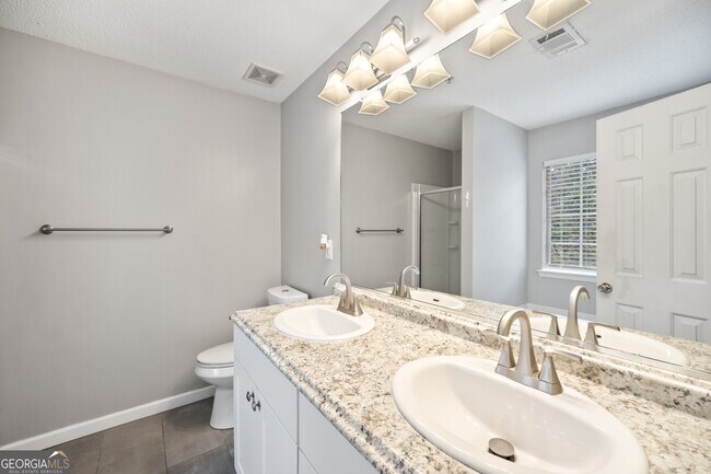 Building Photo - 1010 Society Way