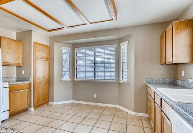 Building Photo - 5204 Shady Grove Ln