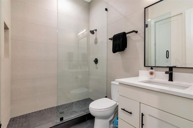 Building Photo - 4111 W Swann Ave